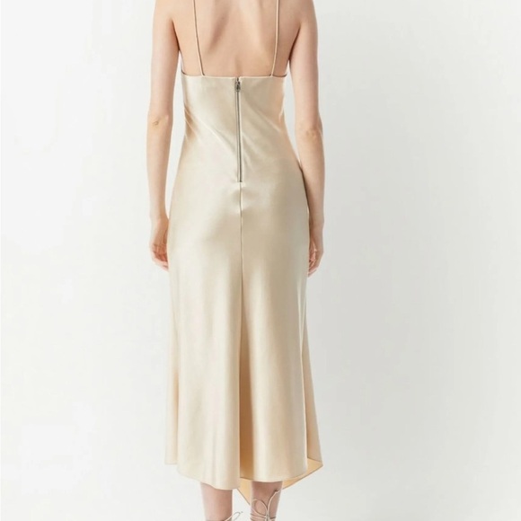 Alice + Olivia
Harmony Asymmetrical Midi Dress Elegant Cream Satin Cutout - Picture 5 of 17